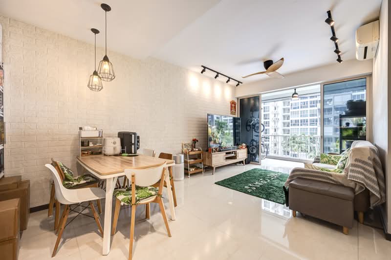 Lake Life, 8 Tao Ching Road, 4 Bedrooms, 1,194 sqft, Executive Condominium For Sale, by Shawn Khoo, 500141576 - Living Room - PropertyGuru.com.sg