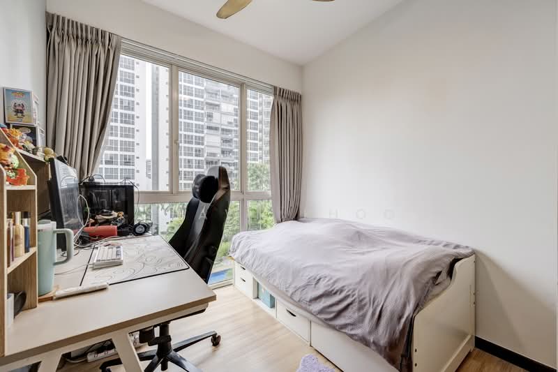 Lake Life, 8 Tao Ching Road, 4 Bedrooms, 1,194 sqft, Executive Condominium For Sale, by Shawn Khoo, 500141576 - Bedroom - PropertyGuru.com.sg