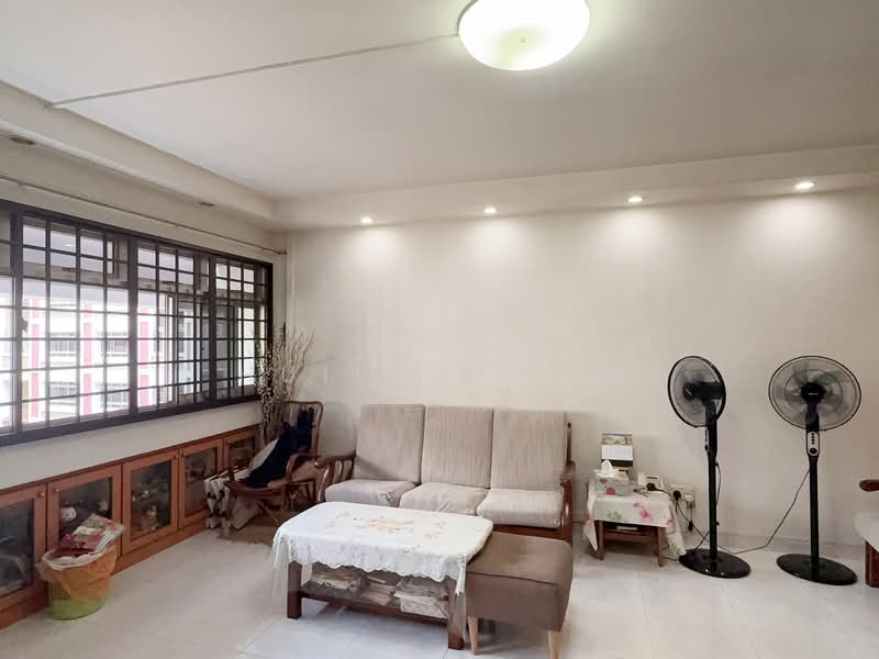 760 Choa Chu Kang North 5, 760 Choa Chu Kang North 5, 3 Bedrooms, 1,356 sqft, HDB Flat For Sale, by Huile Wang, 500141578 - Living Room - PropertyGuru.com.sg