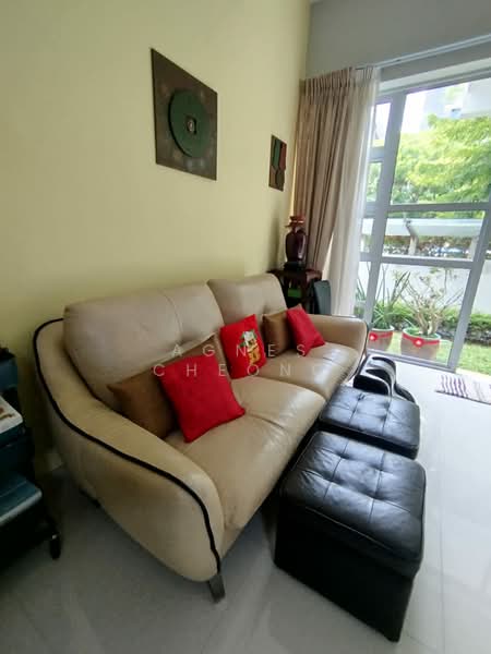 Poshgrove East, 333 East Coast Road, 3 Bedrooms, 1,238 sqft, Condominium For Rent, by Agnes Cheong, 500141594 - Living Room - PropertyGuru.com.sg