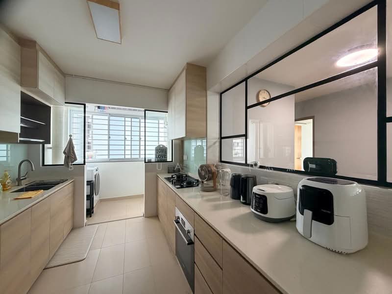 406C Northshore Drive, 406C Northshore Drive, 3 Bedrooms, 1,206 sqft, HDB Flat For Rent, by Ben Huang (忠杰), 500141603 - Kitchen - PropertyGuru.com.sg
