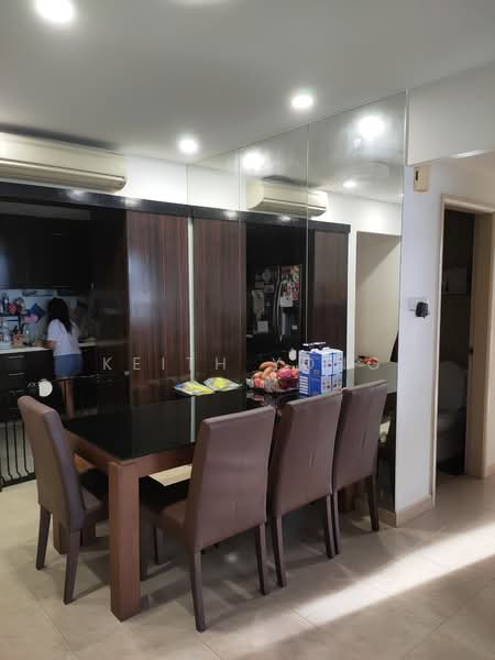 Seasons View, 7 Pemimpin Drive, 3 Bedrooms, 1,152 sqft, Condominium For Sale, by Keith Yong, 500141610 - Dining Room - PropertyGuru.com.sg