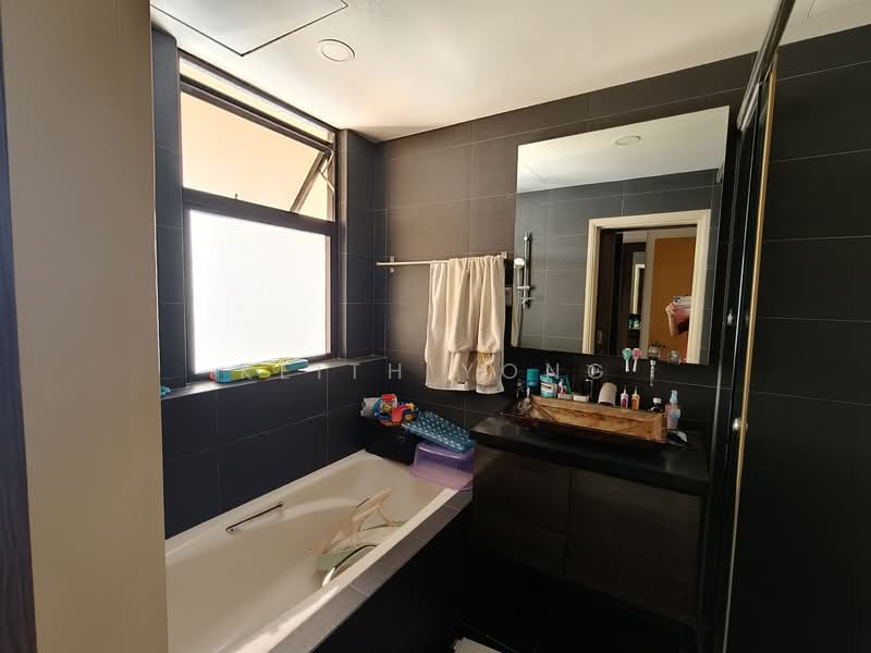Seasons View, 7 Pemimpin Drive, 3 Bedrooms, 1,152 sqft, Condominium For Sale, by Keith Yong, 500141610 - PropertyGuru.com.sg