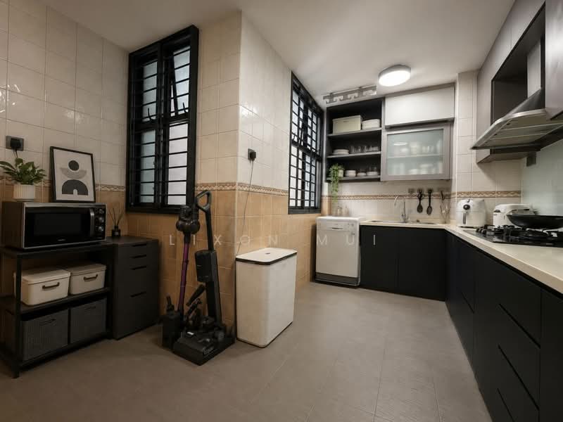 627 Senja Road, 627 Senja Road, 3 Bedrooms, 1,184 sqft, HDB Flat For Sale, by Lixon Mui, 500141611 - Kitchen - PropertyGuru.com.sg