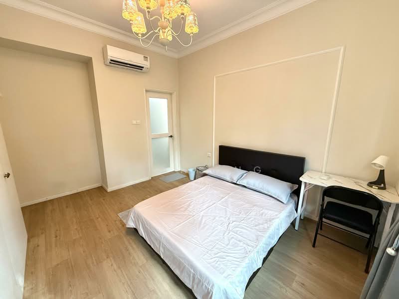 Villa De West, 385 Pasir Panjang Road, Room Rental, 150 sqft, Condominium For Rent, by Sean Ong, 500141632 - Bedroom - PropertyGuru.com.sg