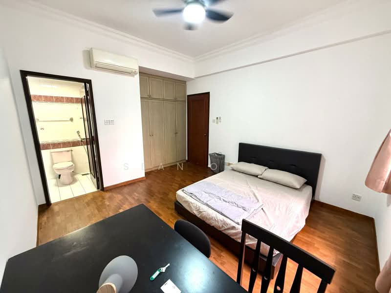 Villa De West, 385 Pasir Panjang Road, Room Rental, 150 sqft, Condominium For Rent, by Sean Ong, 500141632 - Bedroom - PropertyGuru.com.sg