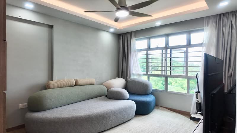 461D Bukit Batok West Avenue 8, 461D Bukit Batok West Avenue 8, 3 Bedrooms, 1,001 sqft, HDB Flat For Sale, by Jerez Amsyar, 500141639 - Living Room - PropertyGuru.com.sg