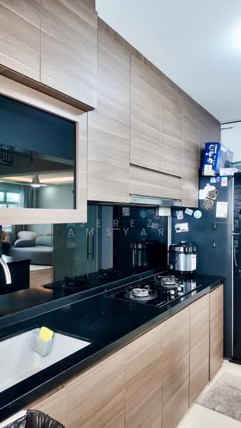 461D Bukit Batok West Avenue 8, 461D Bukit Batok West Avenue 8, 3 Bedrooms, 1,001 sqft, HDB Flat For Sale, by Jerez Amsyar, 500141639 - Kitchen - PropertyGuru.com.sg
