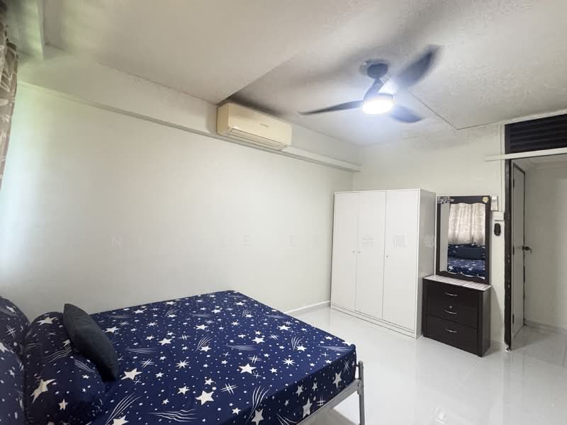 173 Woodlands Street 13, 173 Woodlands Street 13, Room Rental, 120 sqft, HDB Flat For Rent, by Nicole Ee 余佩敏, 500141664 - Bedroom - PropertyGuru.com.sg