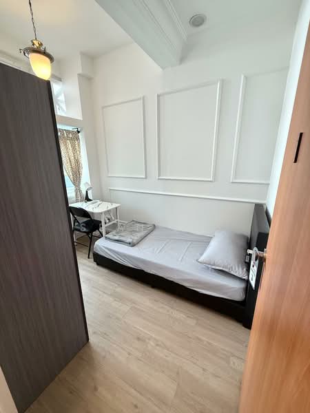 Villa De West, 385 Pasir Panjang Road, Room Rental, 80 sqft, Condominium For Rent, by Sean Ong, 500141667 - Bedroom - PropertyGuru.com.sg