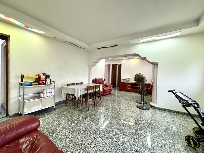 352 Ang Mo Kio Street 32, 352 Ang Mo Kio Street 32, 3 Bedrooms, 1,022 sqft, HDB Flat For Rent, by Catherine Chua, 500141669 - Living Room - PropertyGuru.com.sg