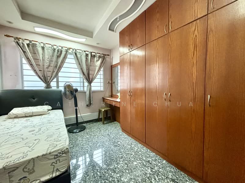 352 Ang Mo Kio Street 32, 352 Ang Mo Kio Street 32, 3 Bedrooms, 1,022 sqft, HDB Flat For Rent, by Catherine Chua, 500141669 - Bedroom - PropertyGuru.com.sg