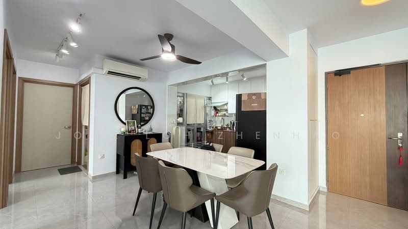 422B Northshore Dr, 422B Northshore Dr, 3 Bedrooms, 1,001 sqft, HDB Flat For Sale, by Jose Loh Zhenhao, 500141677 - Dining Room - PropertyGuru.com.sg