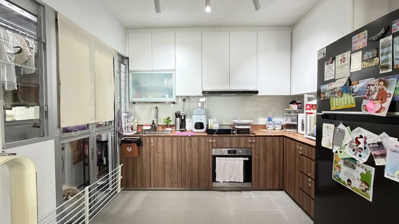 422B Northshore Dr, 422B Northshore Dr, 3 Bedrooms, 1,001 sqft, HDB Flat For Sale, by Jose Loh Zhenhao, 500141677 - Kitchen - PropertyGuru.com.sg