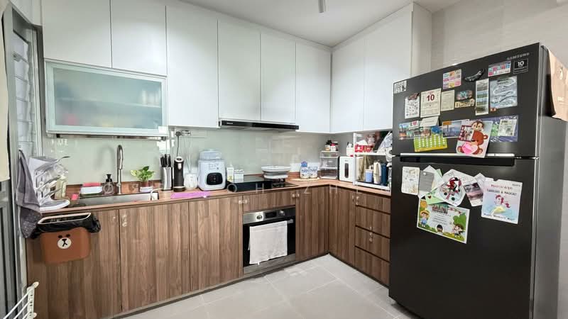 422B Northshore Dr, 422B Northshore Dr, 3 Bedrooms, 1,001 sqft, HDB Flat For Sale, by Jose Loh Zhenhao, 500141677 - Kitchen - PropertyGuru.com.sg