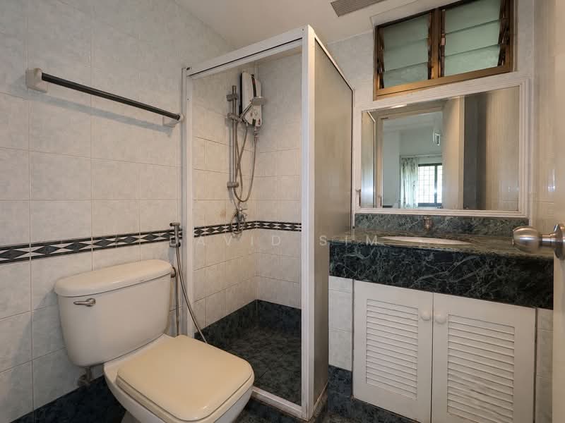 Orchid Park Condominium, 85 Yishun Street 81, 2 Bedrooms, 958 sqft, Condominium For Sale, by David Sim, 500141681 - Common Bathroom - PropertyGuru.com.sg
