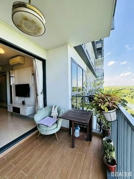 Riverfront Residences, 41 Hougang Avenue 7, Room Rental, 1,000 sqft, Condominium For Rent, by Linda Yang (杨凌云), 500141690 - Balcony - PropertyGuru.com.sg