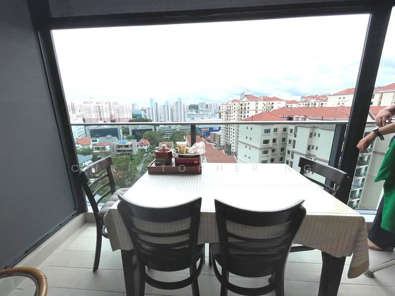 Stirling Residences, 21 Stirling Road, 3 Bedrooms, 893 sqft, Condominium For Sale, by CHRISTOPHER NG, 500141692 - Balcony - PropertyGuru.com.sg