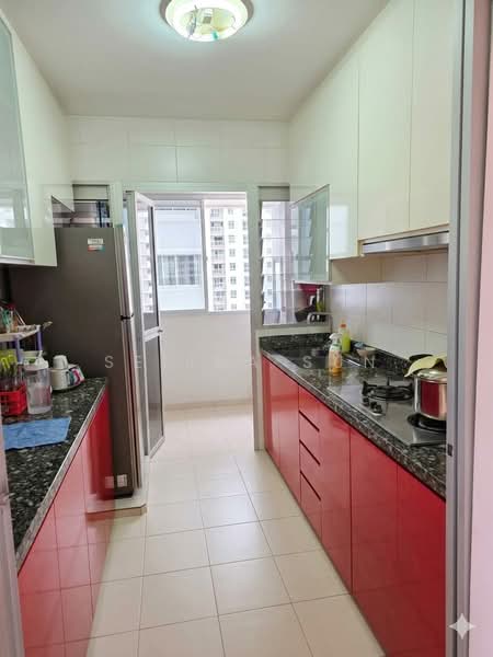 430B Fernvale Link, 430B Fernvale Link, 2 Bedrooms, 721 sqft, HDB Flat For Rent, by Selina Sun, 500141700 - Kitchen - PropertyGuru.com.sg