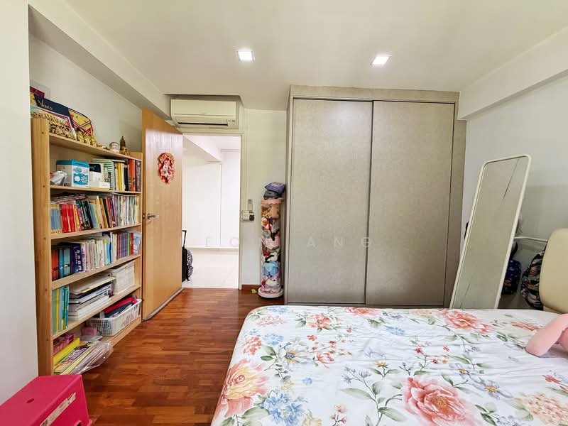 438 Hougang Avenue 8, 438 Hougang Avenue 8, 3 Bedrooms, 1,130 sqft, HDB Flat For Sale, by Keon Ang, 500141703 - PropertyGuru.com.sg
