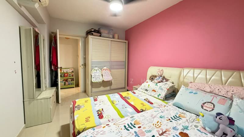 275B Jurong West Street 25, 275B Jurong West Street 25, 3 Bedrooms, 1,195 sqft, HDB Flat For Sale, by Jose Loh Zhenhao, 500141705 - Bedroom - PropertyGuru.com.sg