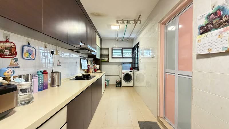 275B Jurong West Street 25, 275B Jurong West Street 25, 3 Bedrooms, 1,195 sqft, HDB Flat For Sale, by Jose Loh Zhenhao, 500141705 - Kitchen - PropertyGuru.com.sg