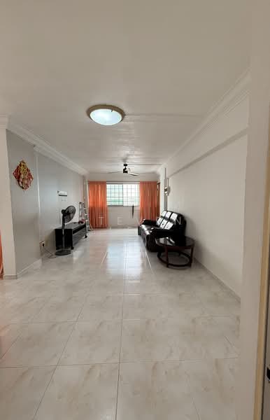 274 Yishun Street 22, 274 Yishun Street 22, 3 Bedrooms, 1,119 sqft, HDB Flat For Rent, by Steven Lee, 500141708 - Living Room - PropertyGuru.com.sg