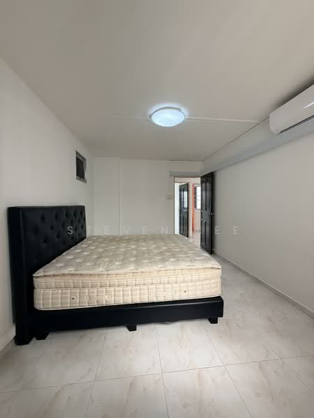274 Yishun Street 22, 274 Yishun Street 22, 3 Bedrooms, 1,119 sqft, HDB Flat For Rent, by Steven Lee, 500141708 - Bedroom - PropertyGuru.com.sg