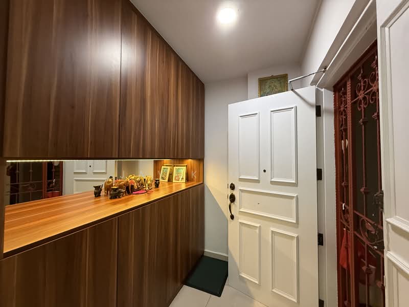 408B Fernvale Road, 408B Fernvale Road, 3 Bedrooms, 1,237 sqft, HDB Flat For Sale, by Jay Kumar, 500141709 - Entrance - PropertyGuru.com.sg