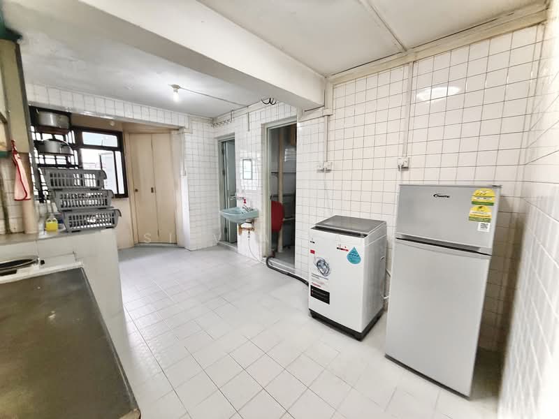 45 Sims Drive, 45 Sims Drive, 2 Bedrooms, 700 sqft, HDB Flat For Rent, by Silvia Yang, 500141729 - PropertyGuru.com.sg