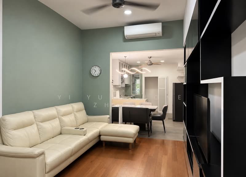 24 Chapel Close, Marine Parade MRT, East Coast, Amber Road, Still Road, Joo Chiat, 24 Chapel Close, 3 Bedrooms, 1,335 sqft, Terraced House For Rent, by Yi Yun Shone Zhang, 500141751 - Living Room - PropertyGuru.com.sg