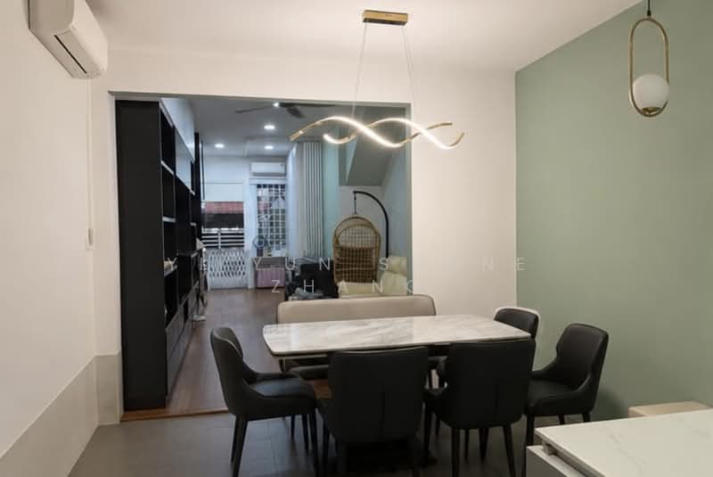 24 Chapel Close, Marine Parade MRT, East Coast, Amber Road, Still Road, Joo Chiat, 24 Chapel Close, 3 Bedrooms, 1,335 sqft, Terraced House For Rent, by Yi Yun Shone Zhang, 500141751 - Dining Room - PropertyGuru.com.sg