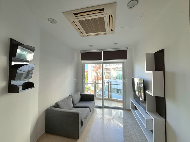 Cardiff Residence, 103 Cardiff Grove, 1 Bedroom, 409 sqft, Condominium For Sale, by Peggy Lim, 500141752 - Living Room - PropertyGuru.com.sg