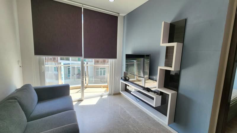 Cardiff Residence, 103 Cardiff Grove, 1 Bedroom, 409 sqft, Condominium For Sale, by Peggy Lim, 500141752 - Living Room - PropertyGuru.com.sg