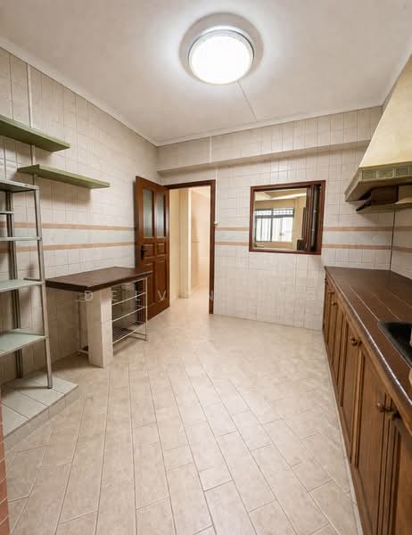 891 Tampines Avenue 8, 891 Tampines Avenue 8, 3 Bedrooms, 1,076 sqft, HDB Flat For Sale, by Delvin Ong, 500141754 - Kitchen - PropertyGuru.com.sg