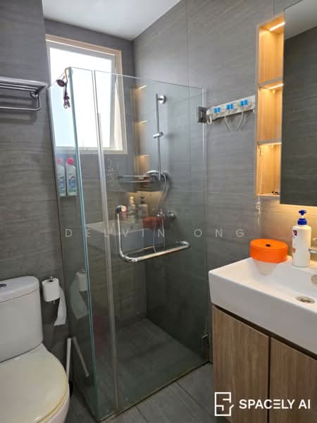 The Tropica, 57 Tampines Avenue 1, 2 Bedrooms, 990 sqft, Condominium For Sale, by Delvin Ong, 500141762 - Bathroom - PropertyGuru.com.sg