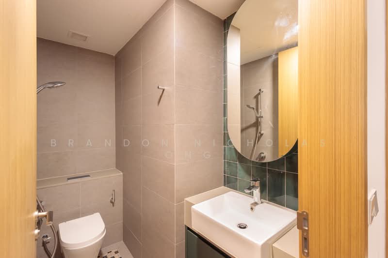 1953, 1 Tessensohn Road, 2 Bedrooms, 786 sqft, Apartment For Sale, by Brandon Nicholas Ong, 500141766 - Common Bathroom - PropertyGuru.com.sg
