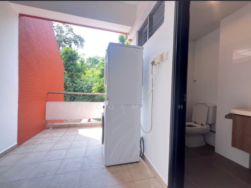134 Watten Estate, 134 Watten Estate, 3 Bedrooms, 2,406 sqft, Condominium For Rent, by Malcolm Toh, 500141771 - Balcony - PropertyGuru.com.sg