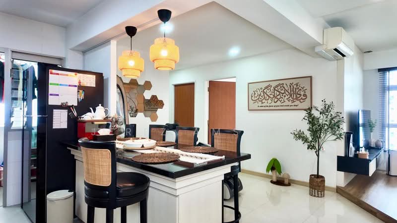 673C Fern Grove @ Yishun, 673C Yishun Avenue 4, 3 Bedrooms, 1,001 sqft, HDB Flat For Sale, by Jerez Amsyar, 500141780 - Kitchen - PropertyGuru.com.sg