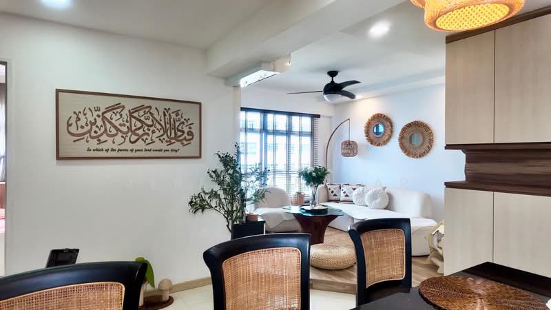 673C Fern Grove @ Yishun, 673C Yishun Avenue 4, 3 Bedrooms, 1,001 sqft, HDB Flat For Sale, by Jerez Amsyar, 500141780 - Living Room - PropertyGuru.com.sg