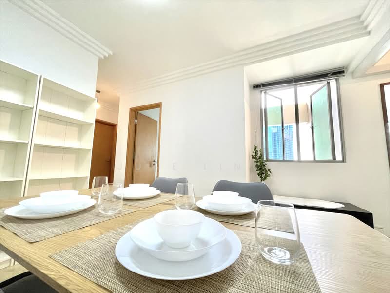 Thomson Euro-Asia, 150 Thomson Road, Room Rental, 130 sqft, Condominium For Rent, by June Ling, 500141788 - Dining Room - PropertyGuru.com.sg