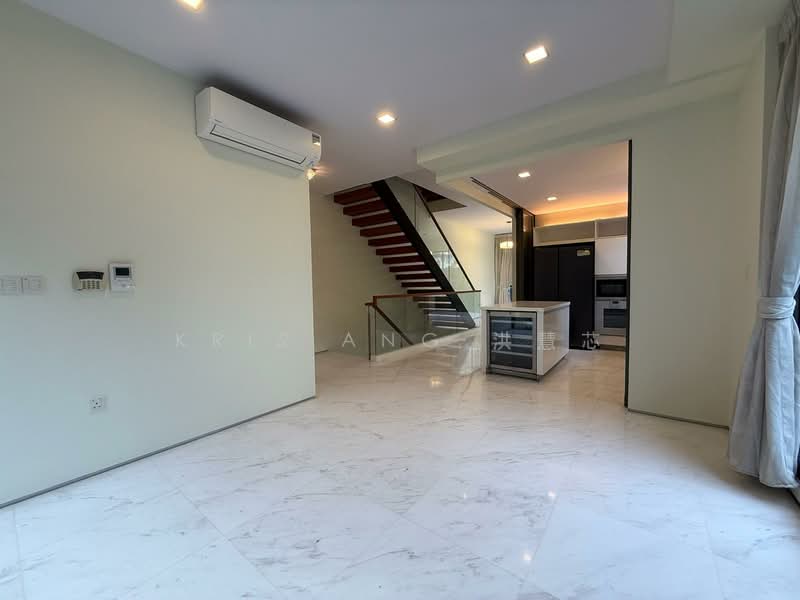 Shamrock Villas, Namly Place, 5 Bedrooms, 6,340 sqft, Detached House For Rent, by Kris Ang 洪慧芯, 500141800 - Living Room - PropertyGuru.com.sg