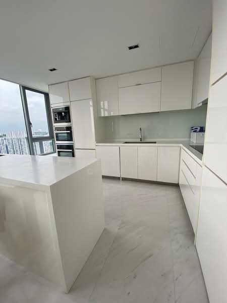 Altez, 16 Enggor Street, 2 Bedrooms, 1,109 sqft, Condominium For Sale, by Genevieve Chui, 500141819 - Kitchen - PropertyGuru.com.sg