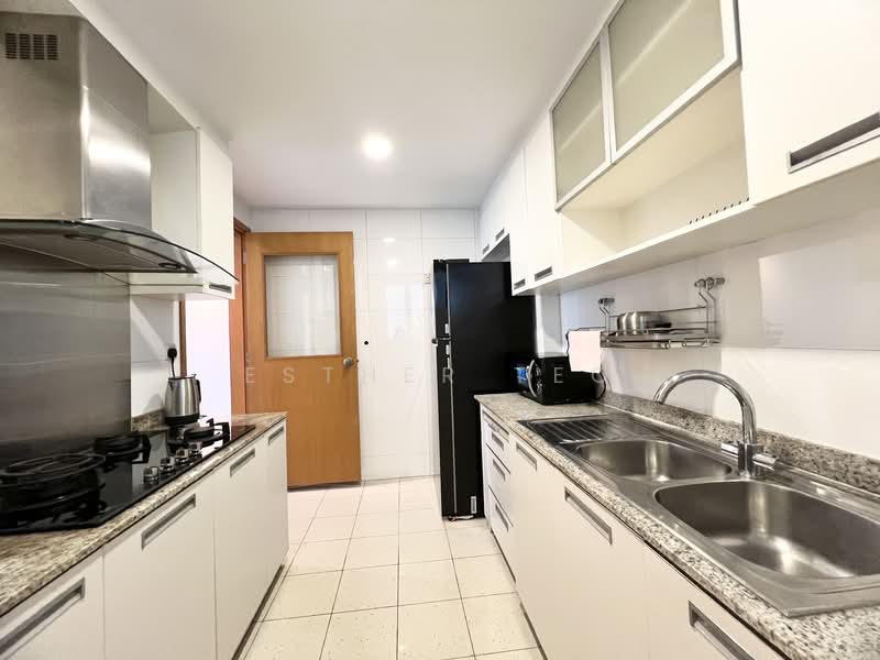 Blue Horizon, 21 West Coast Crescent, 2 Bedrooms, 904 sqft, Condominium For Rent, by Esther Teo, 500141830 - Kitchen - PropertyGuru.com.sg