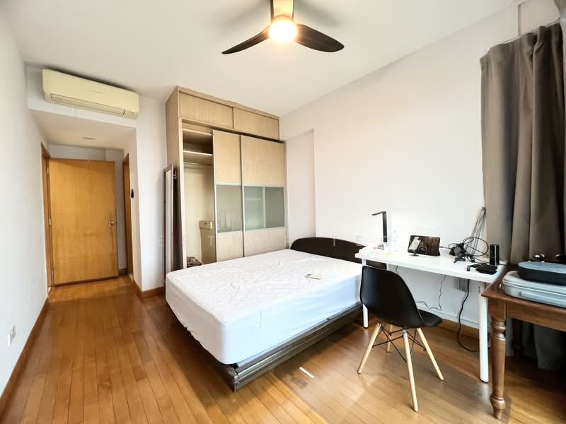 Blue Horizon, 21 West Coast Crescent, 2 Bedrooms, 904 sqft, Condominium For Rent, by Esther Teo, 500141830 - Bedroom - PropertyGuru.com.sg