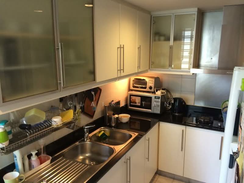 Emery Point, 18 Ipoh Lane, 3 Bedrooms, 1,324 sqft, Condominium For Sale, by Claire Tan, 500141842 - Kitchen - PropertyGuru.com.sg