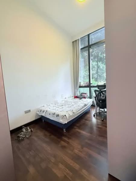 Martin Modern, 10 Martin Place, 3 Bedrooms, 1,335 sqft, Apartment For Sale, by Anthea Yeo 杨丽娇, 500141897 - Bedroom - PropertyGuru.com.sg