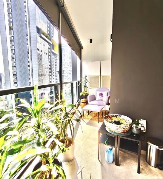 Artra, 12 Alexandra View, 3 Bedrooms, 1,044 sqft, Condominium For Sale, by David Lim, 500141903 - Balcony - PropertyGuru.com.sg
