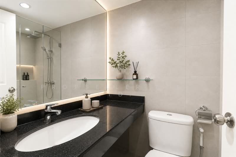 International Plaza, 10 Anson Road, 3 Bedrooms, 1,378 sqft, Apartment For Sale, by Kit Toh, 500141905 - Bathroom (virtually staged) - PropertyGuru.com.sg