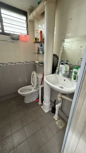 94 Geylang Bahru, 94 Geylang Bahru, Room Rental, 108 sqft, HDB Flat For Rent, by Clarissa Choh, 500141906 - Bathroom - PropertyGuru.com.sg